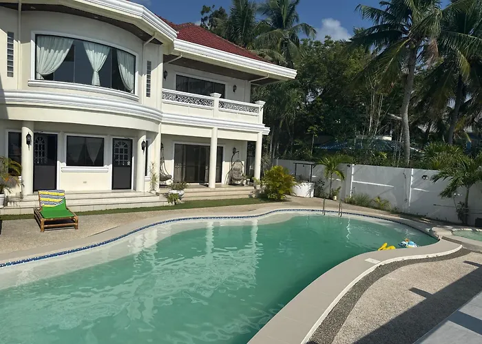 Mateos 4* Carmen (Cebu)