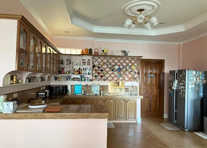 Bed & Breakfast Mateos 4*