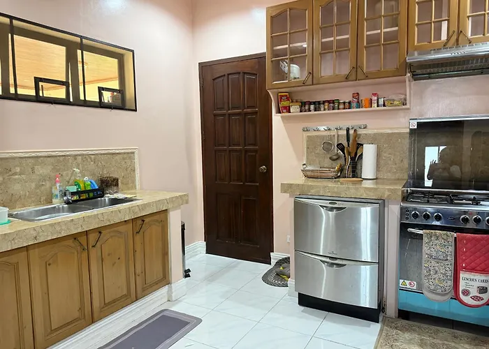 Mateos 4* Carmen (Cebu)