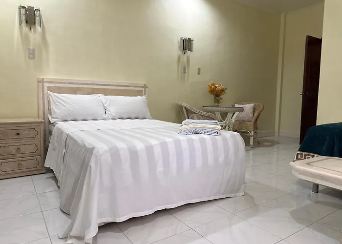 Mateos 4* Carmen (Cebu)