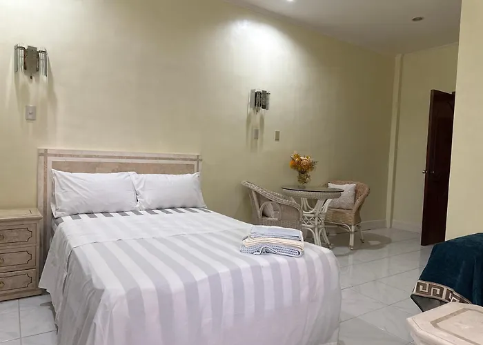 Mateos 4* Carmen (Cebu)